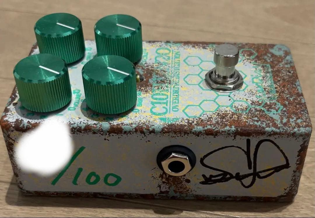 直筆サイン入り！KarDiaN Serotonin Origin S.T限定