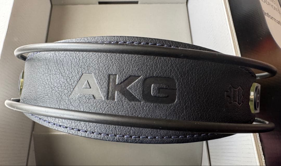 i*o様 AKG K 702 有線ヘッドホン
