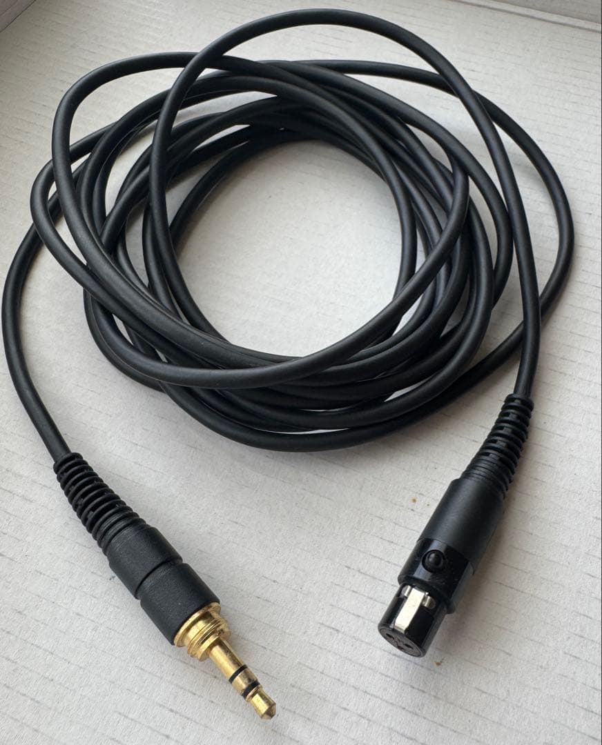 i*o様 AKG K 702 有線ヘッドホン