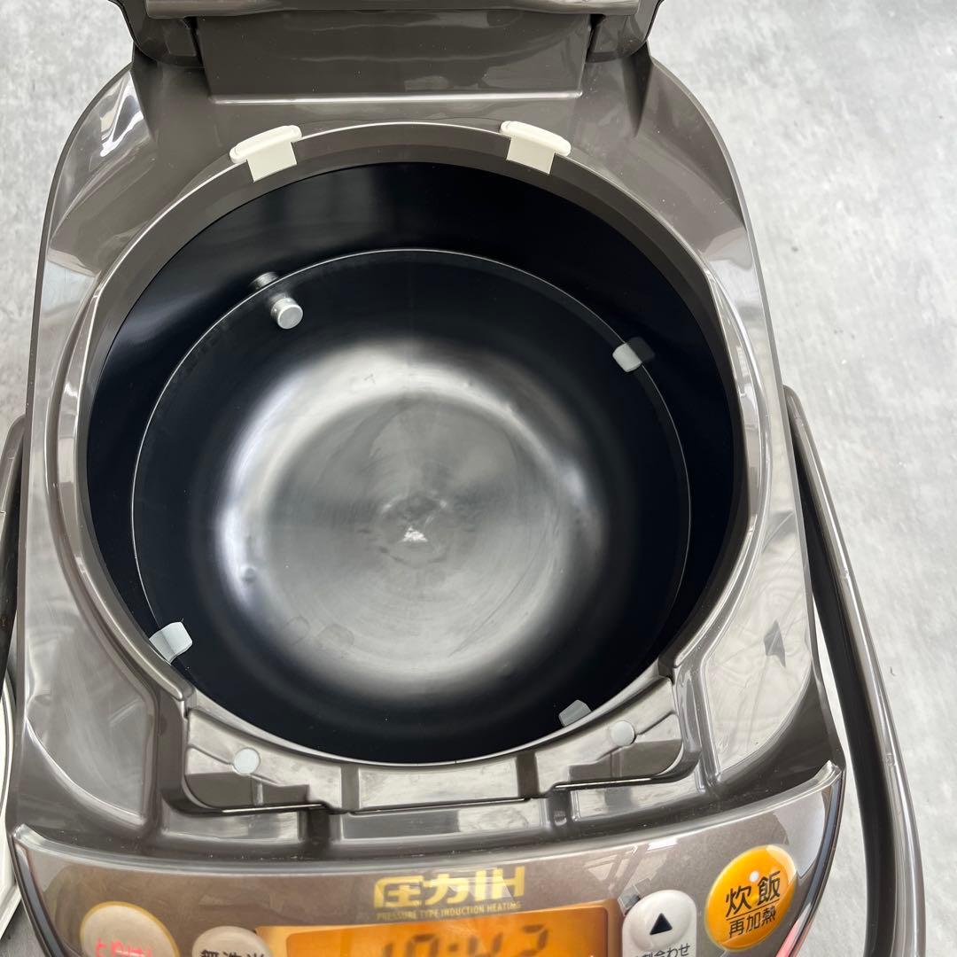 美品✨ 象印 ZOJIRUSHI NP-NC10 炊飯器 ブラウン 5合炊き