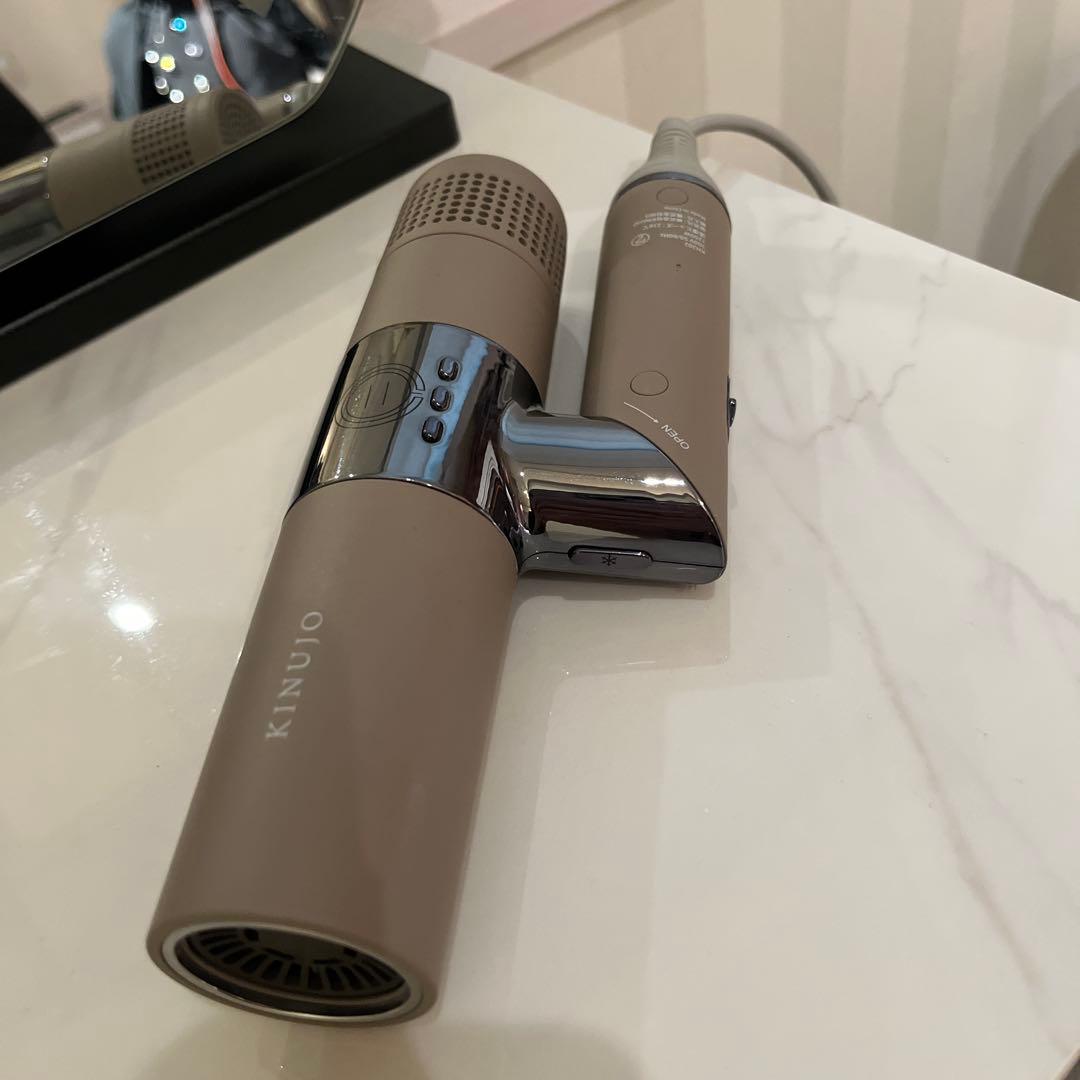 【中古品】使用可能⭐︎KINUJO ドライヤー