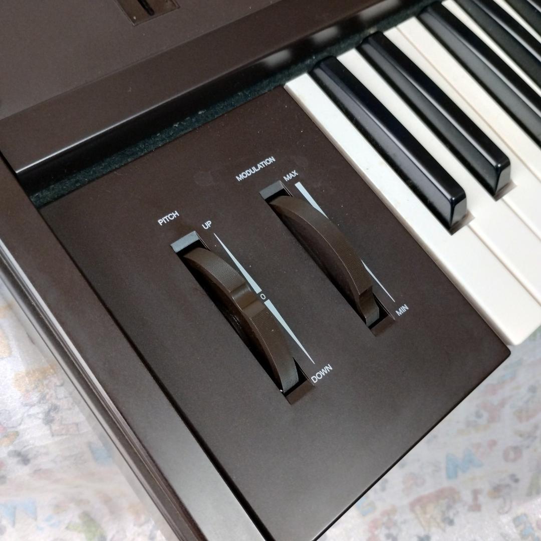 「 DX7 」YAMAHA・FM音源搭載デジタルシンセサイザー