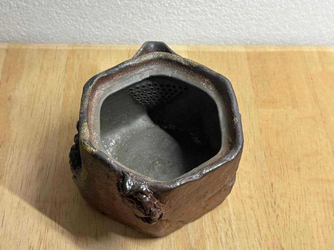 120.備前焼 宝瓶 登り窯 カニとタニシ 蟹 貝 六角 手びねり 急須