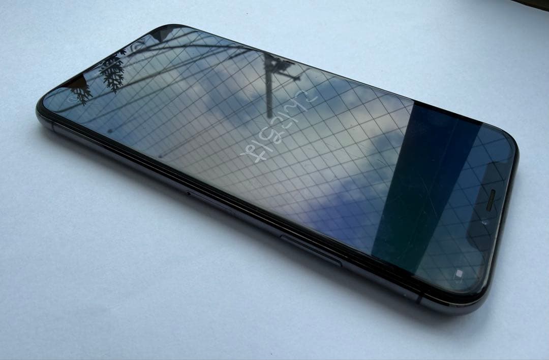 iPhone X 64GB SIMロックなし