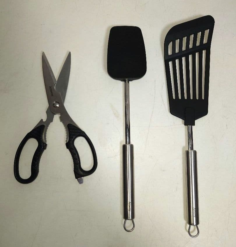 Amwayアムウェイ キッチンシアーズ ナイロンビーター シリコンスパチュラ 鋏