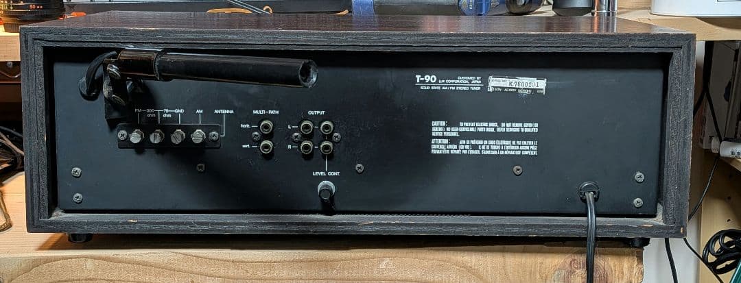 FM/AMラジオチューナー LUXMAN T-90