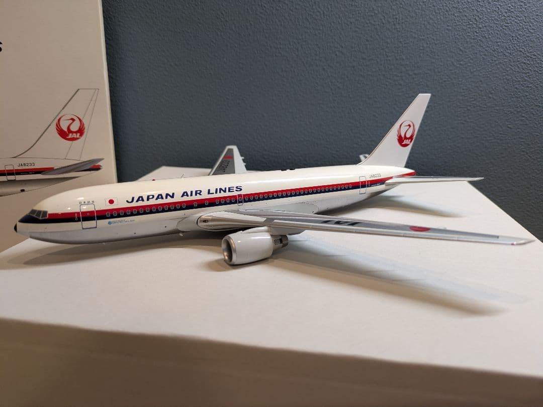エ*ア様 【新品・希少】JAL B 767-200 JA8233 1/200 J