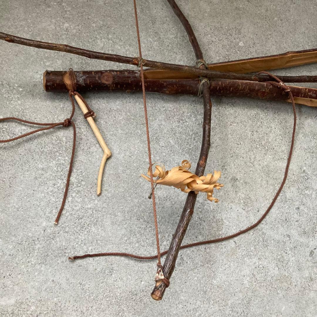 木製　仕掛け弓　手製弓　チェルカーン　猟具　アンティーク