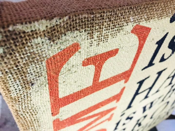 英文字デザイン、ビンテージ・カッコいい室内壁掛け、ファブリックパネル