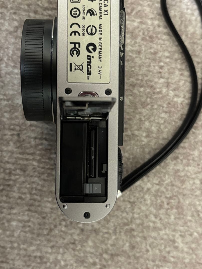 leica x1 スチールグレー