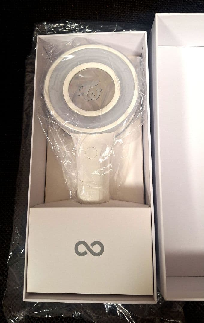 【きてぃ】TWICE CANDYBONG ∞ ペンライト