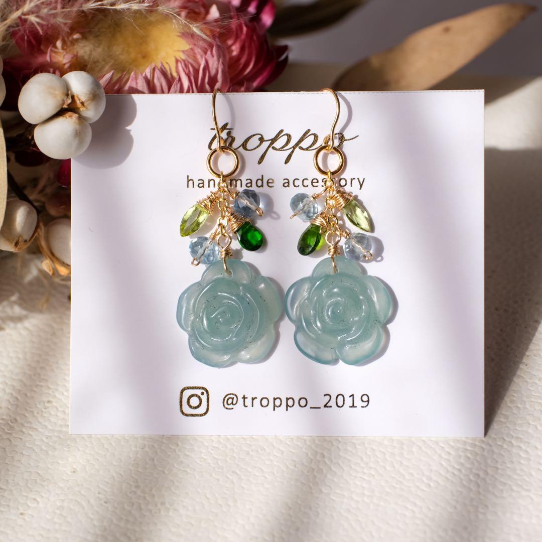 skygray♦︎14kgf翡翠ローズカットピアス