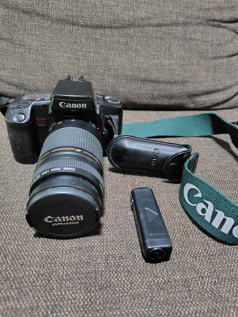 Canon EOS Kiss TAmROn レンズ Canon EOS 100