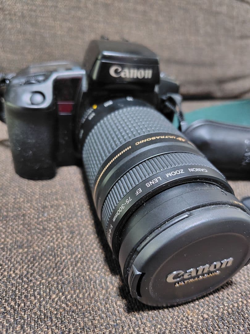 Canon EOS Kiss TAmROn レンズ Canon EOS 100