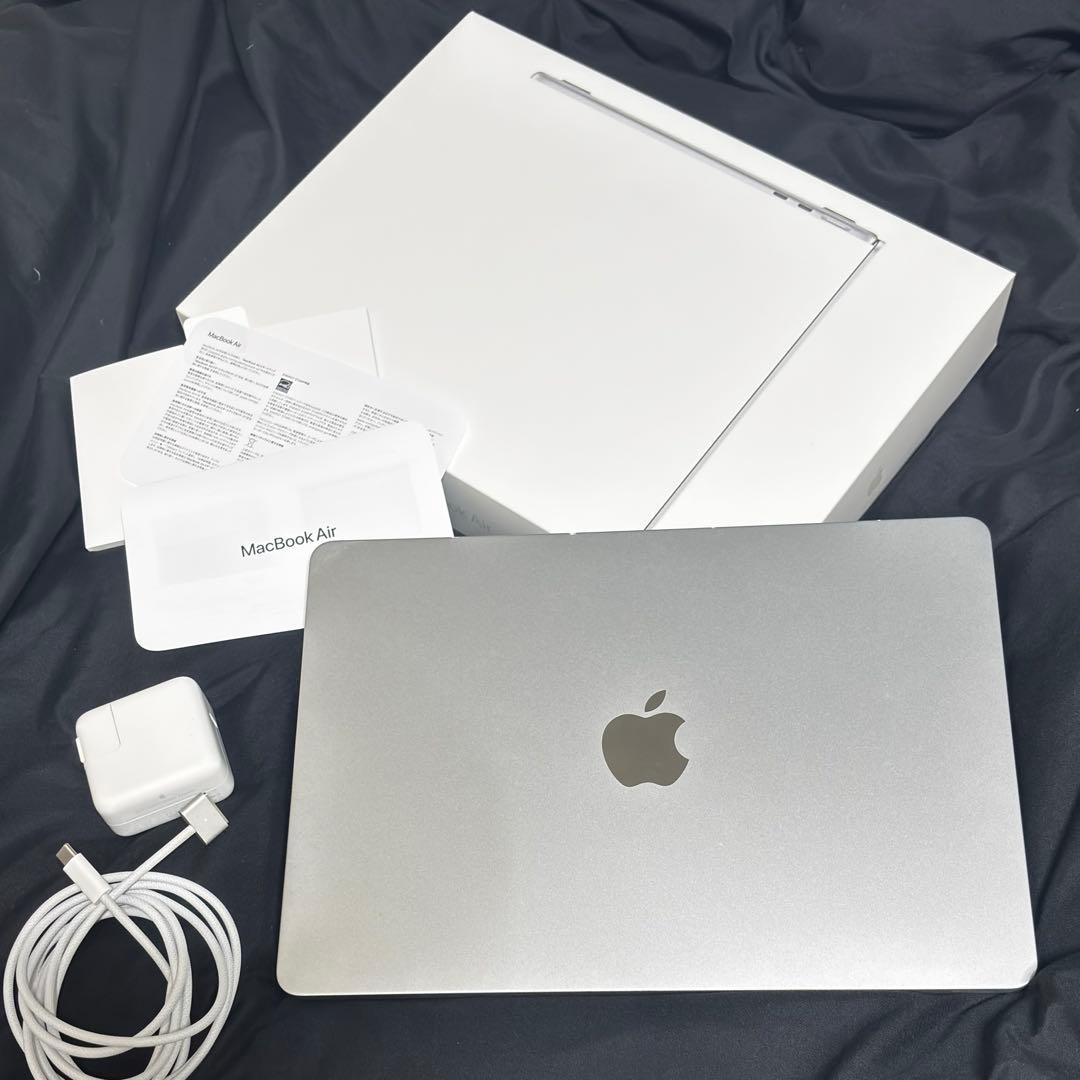 MacBook Air Ｍ２シルバー 本体 充電器付き