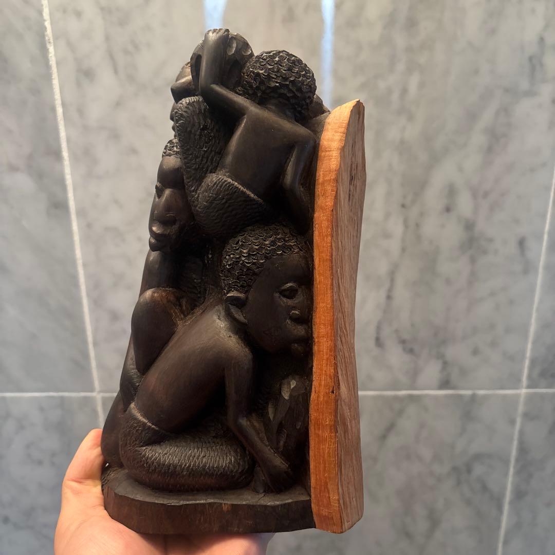 東アフリカ緻密な手彫り表情がリアルな家族愛を感じるマコンデ彫刻プリミティブアート