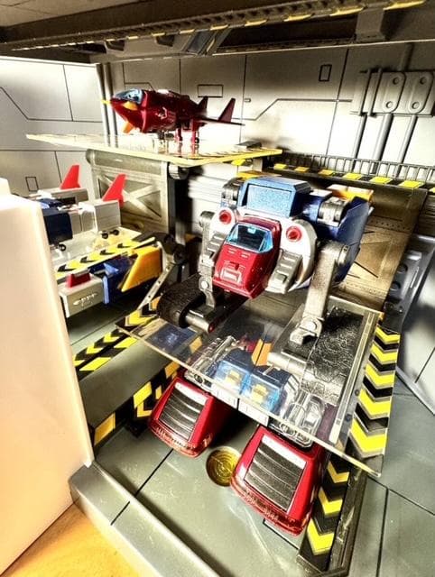 ボルテスV　格納用　大鳥島 ビッグファルコン基地