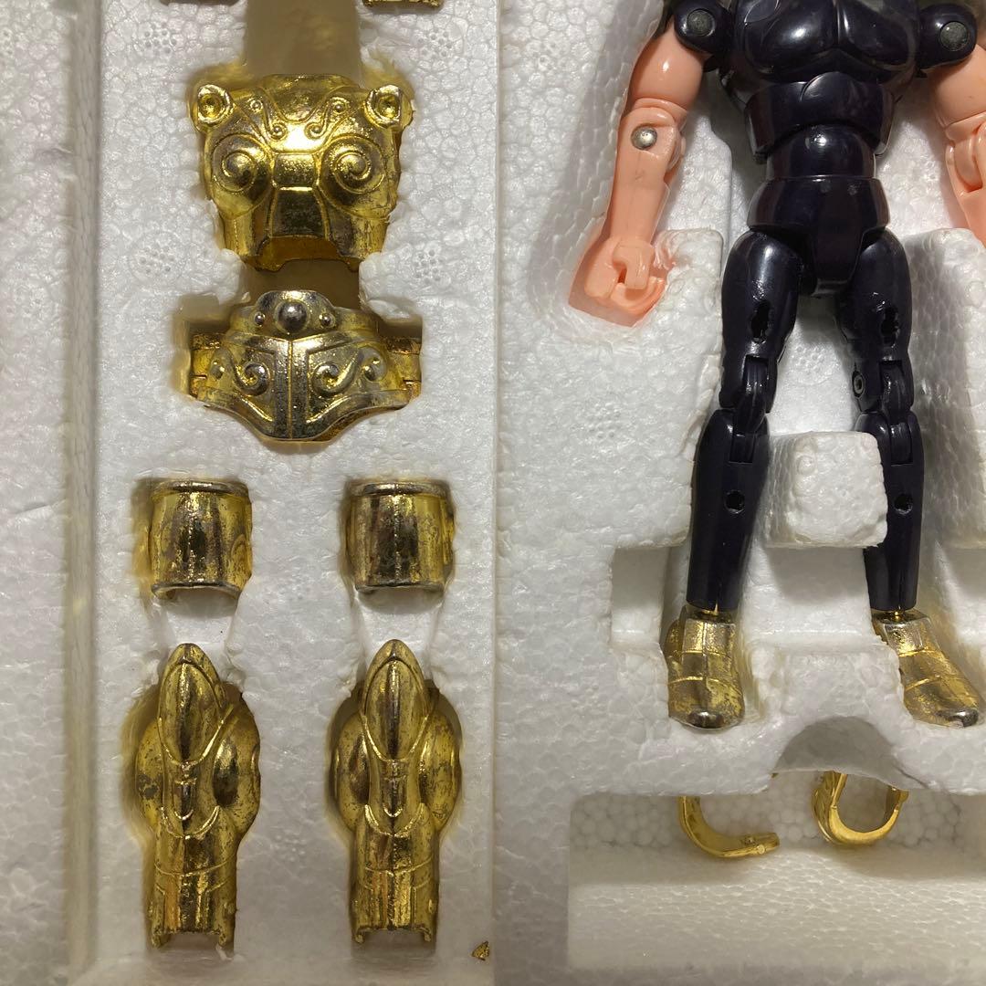 【当時物】聖闘士聖衣大系 山羊座の聖衣 カプリコーンクロス 聖闘士星矢 車田正美