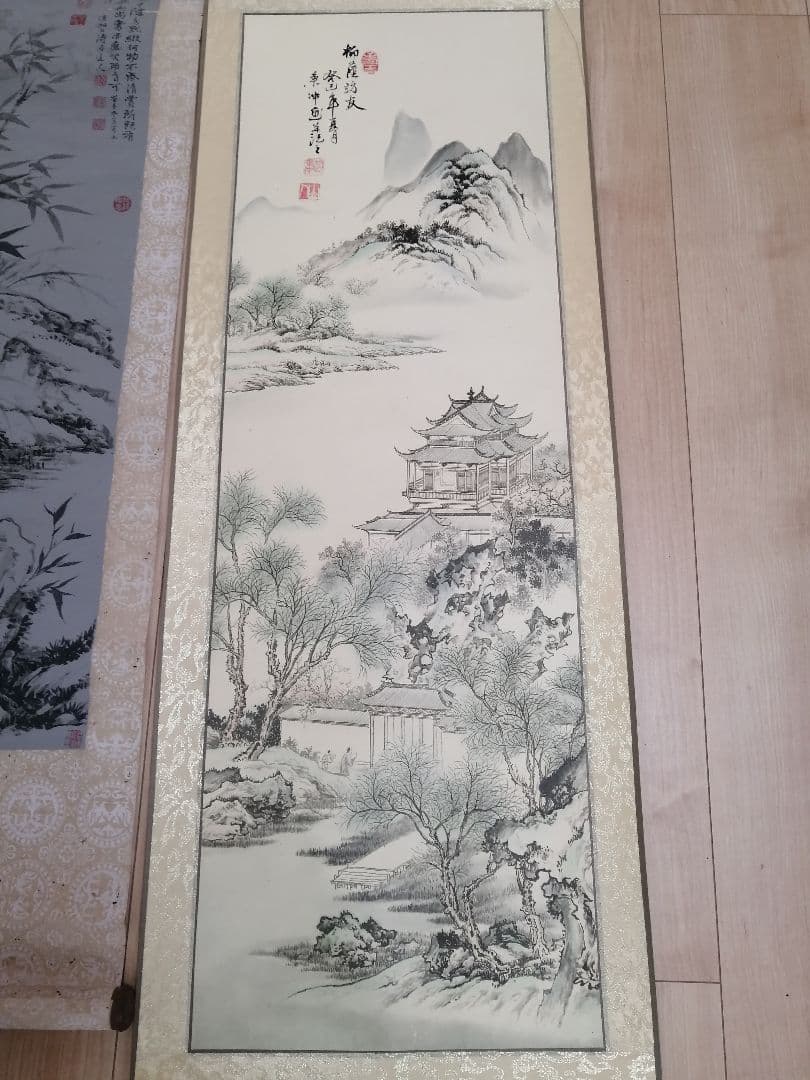 中国水墨画掛軸3本 落款：唐寅 趙秉沖 石涛