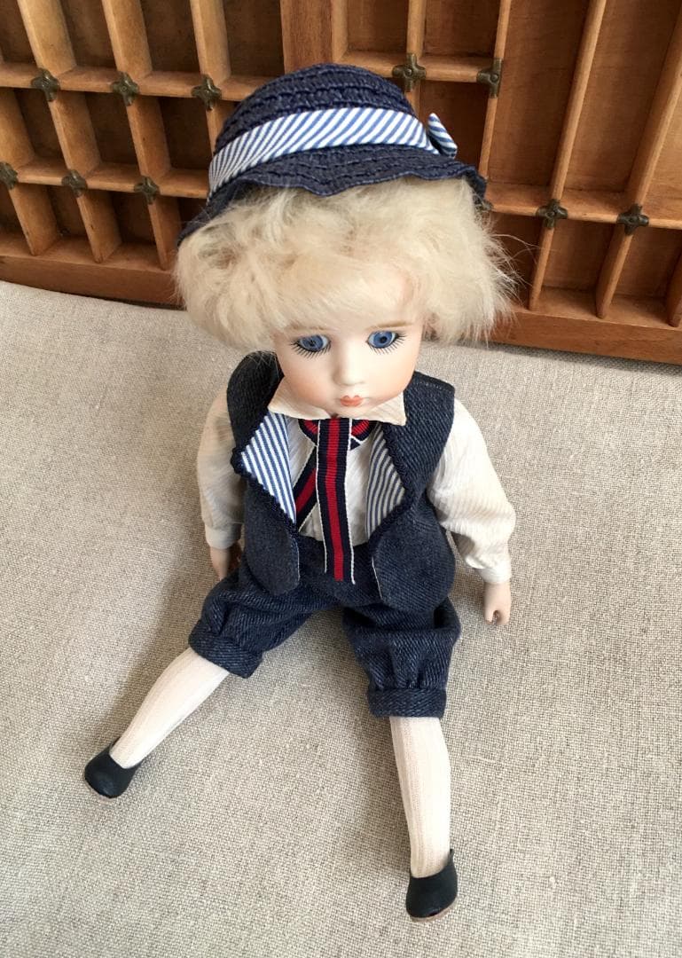 ビスクドール (117-M27) 約27cm 作家様モノです。最終価格です。