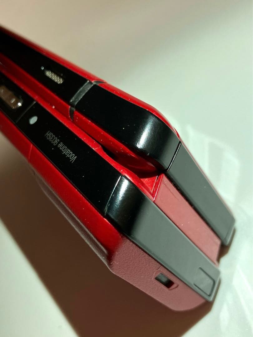 Vodafone SHARP 折りたたみ式携帯電話 レッド　希少品