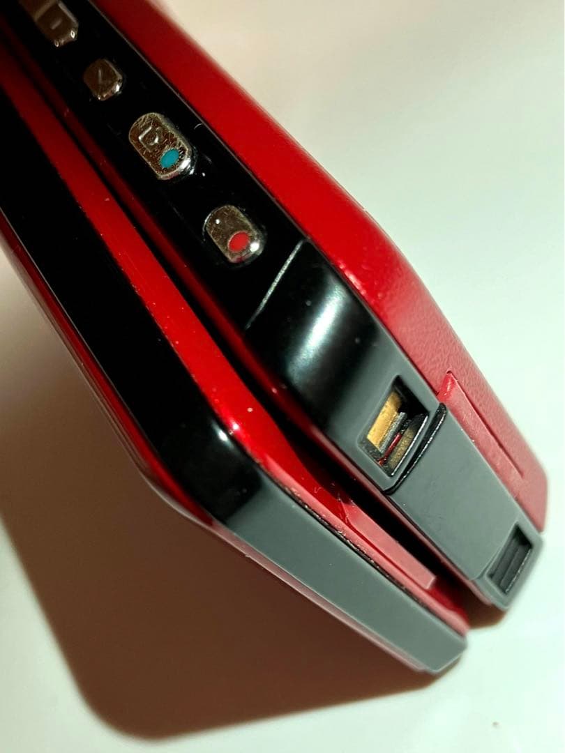 Vodafone SHARP 折りたたみ式携帯電話 レッド　希少品
