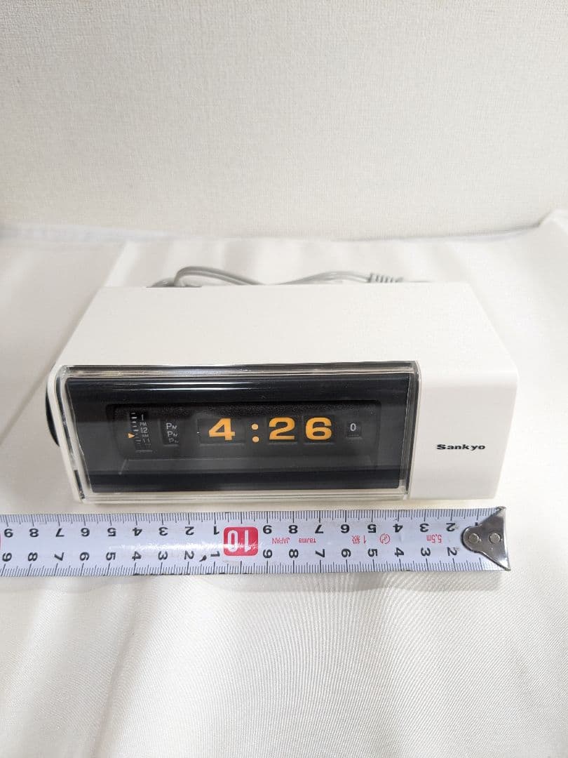 【新品未使用】 レトロ sankyo ザックスDT-612 デジタル時計 白