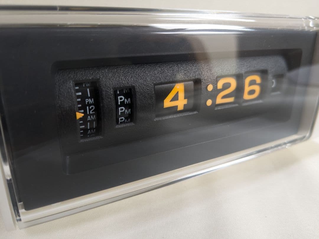 【新品未使用】 レトロ sankyo ザックスDT-612 デジタル時計 白