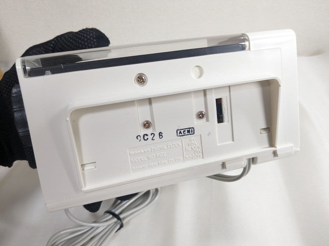 【新品未使用】 レトロ sankyo ザックスDT-612 デジタル時計 白