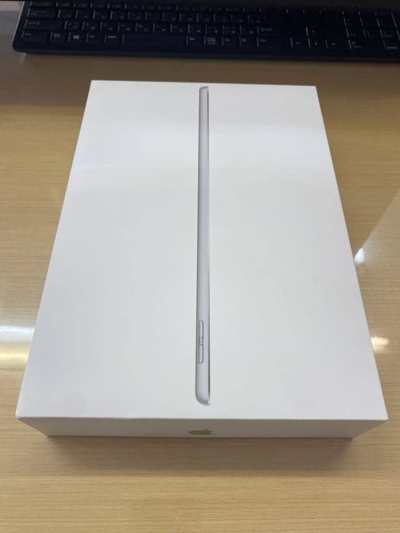 m*n様 iPad 第9世代 Wi-Fi 256GB Smart Keyboar