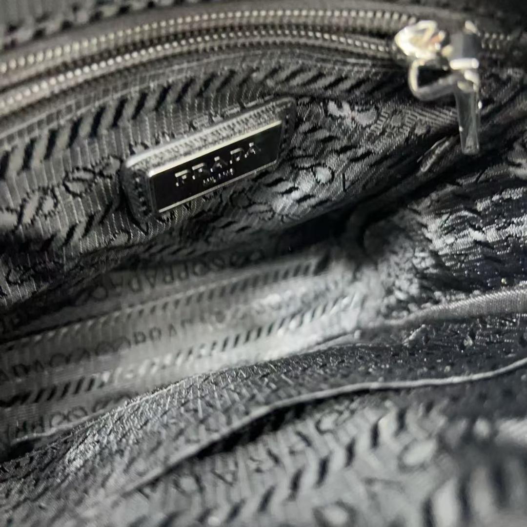 ノベルティ　ブラック ショルダーバッグバッグ