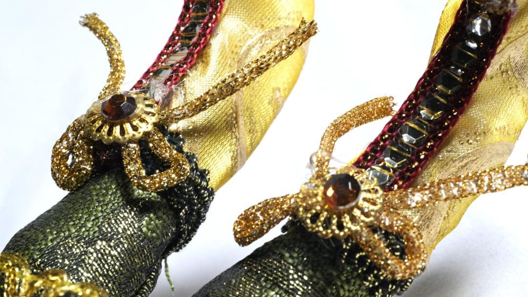 マーク・ロバーツ　妖精サンタ アート系クリスマス