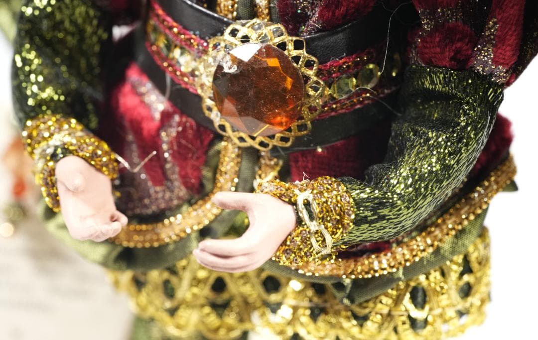 マーク・ロバーツ　妖精サンタ アート系クリスマス