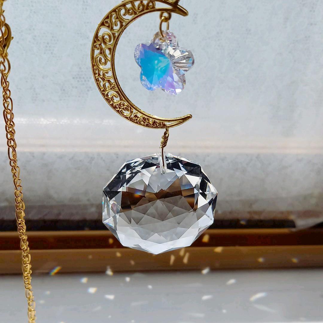 サンキャッチャー♡ハンドメイド「透明ダリアとオーロラフラワー❁⃘*.゜ 」