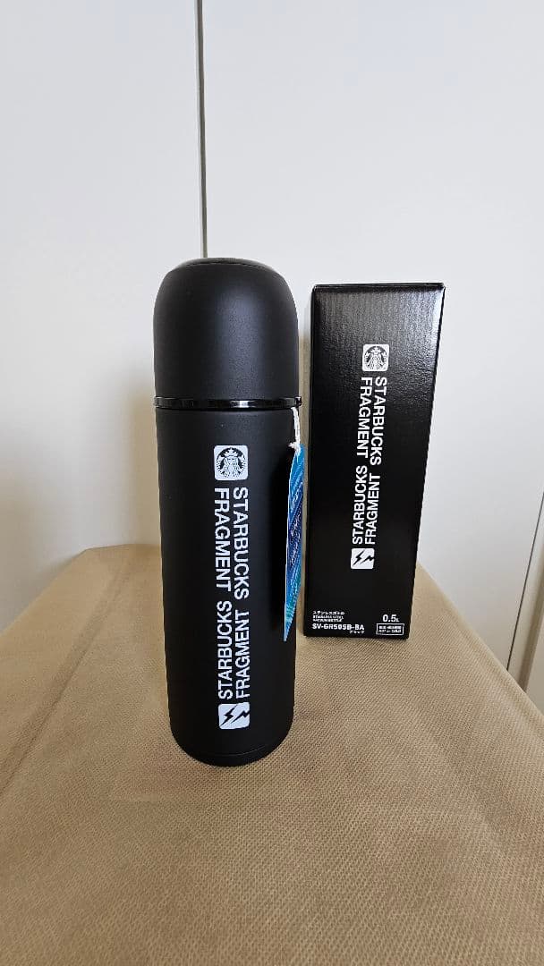 新品　未使用スターバックス 水筒 SV-GR055S-BA 0.5L ブラック