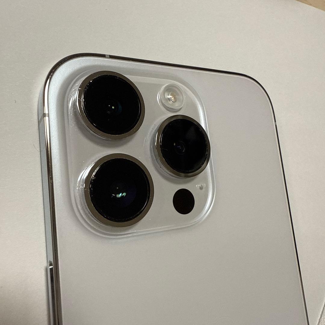 iPhone 14pro 本体　値下げ考えます。コメントに記入ください