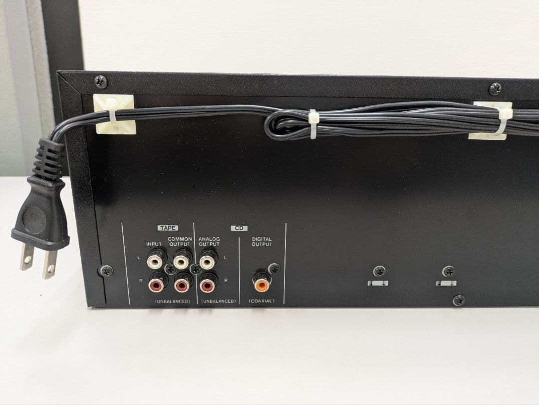【美品】TASCAM CD-A550 CD・テープデッキ　【動作確認済み】