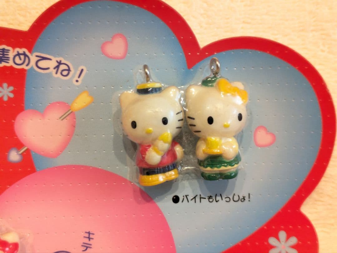 【HelloKitty】非売品 レア Kabaya CuteCouple