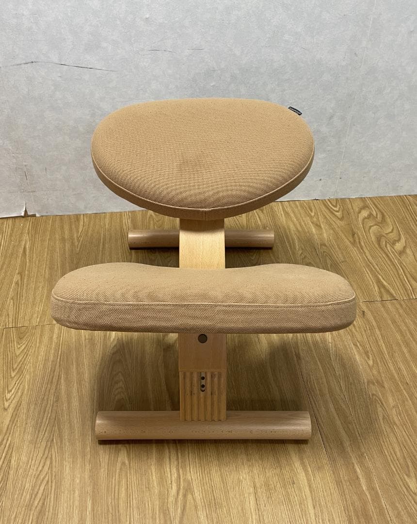 Y♢817 サカモトハウス 椅子 バランスチェア　バランスイージー