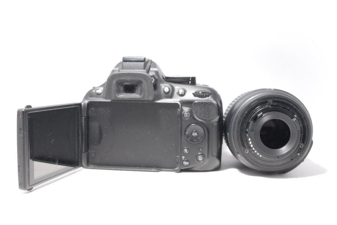 本日限定価格　Nikon D5200 レンズキット スマホ転送