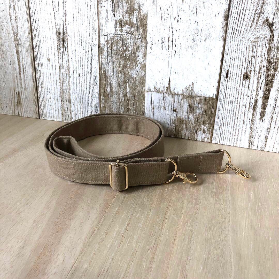 ショルダーバッグ　ハンドメイド　デニムリメイク　キャメル×レッド【新品デニム】