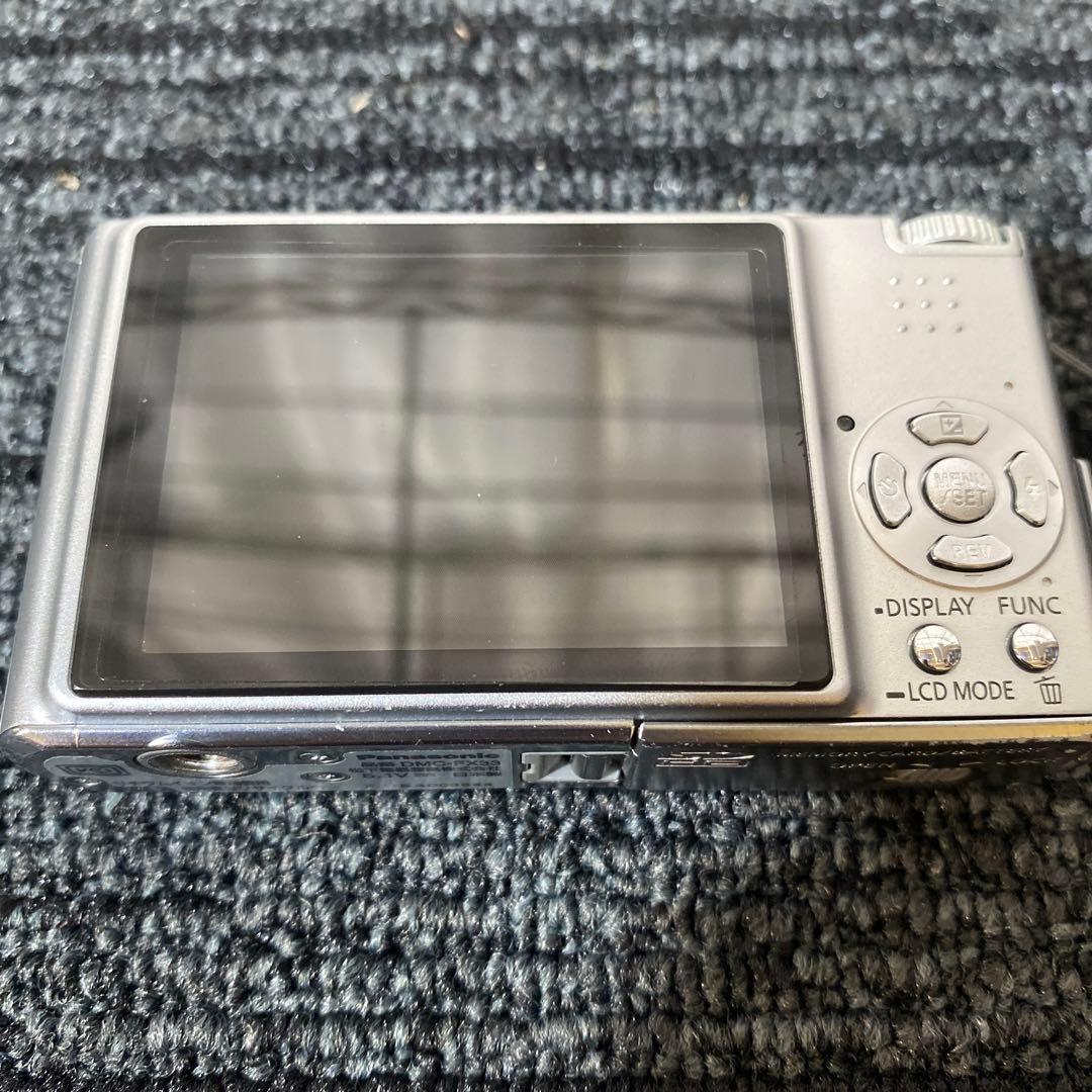 Panasonic LUMIX DMC-FX33 コンパクトデジタルカメラ