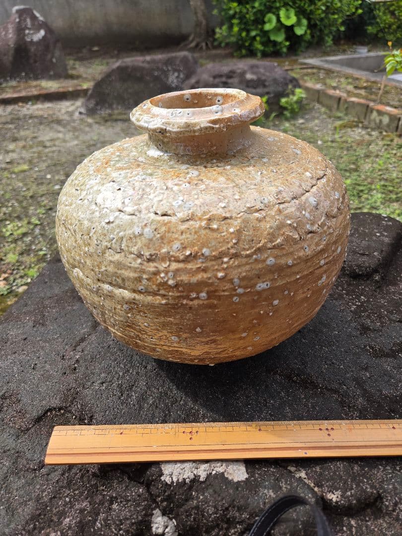 陶器製花瓶 　焼き物　壺