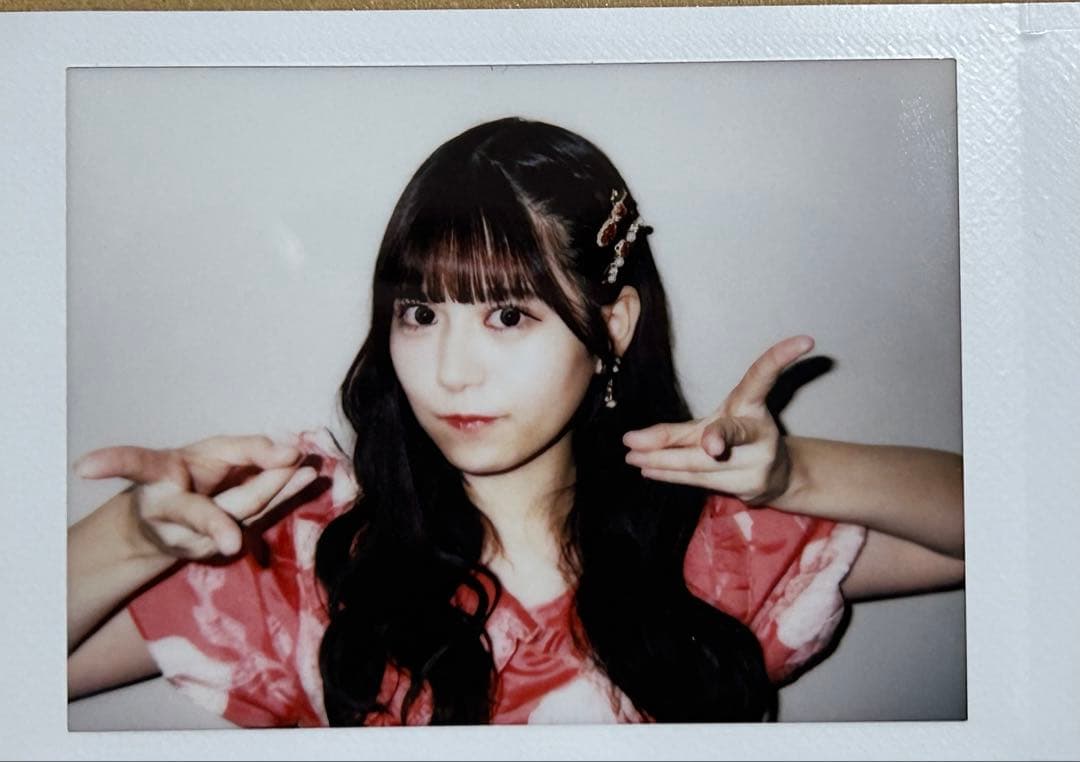月足天音　チェキ