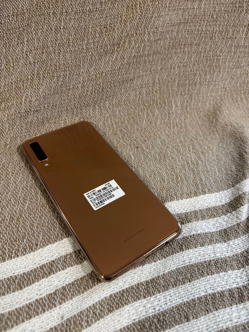 Galaxy A7 64GB ゴールド SM-A750C［5G非対応］箱付