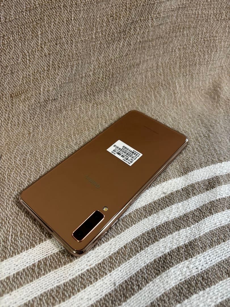 Galaxy A7 64GB ゴールド SM-A750C［5G非対応］箱付