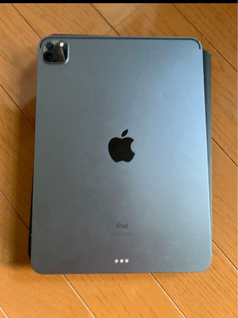 iPad Pro 11インチ第3世代く 本体キーボード　ペン付き