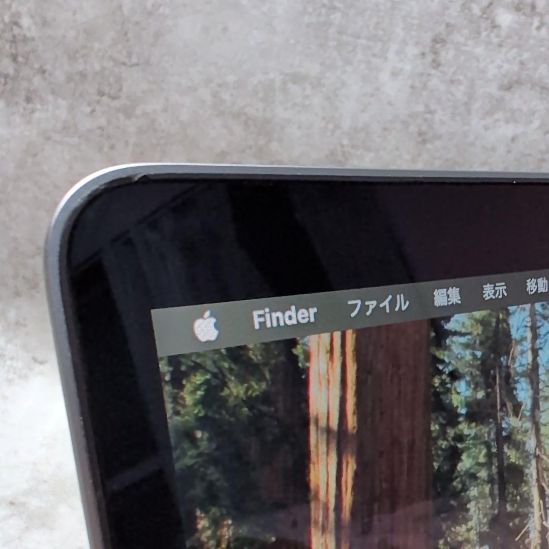 MacBookPro 2018 13インチ i7 16GB SSD512