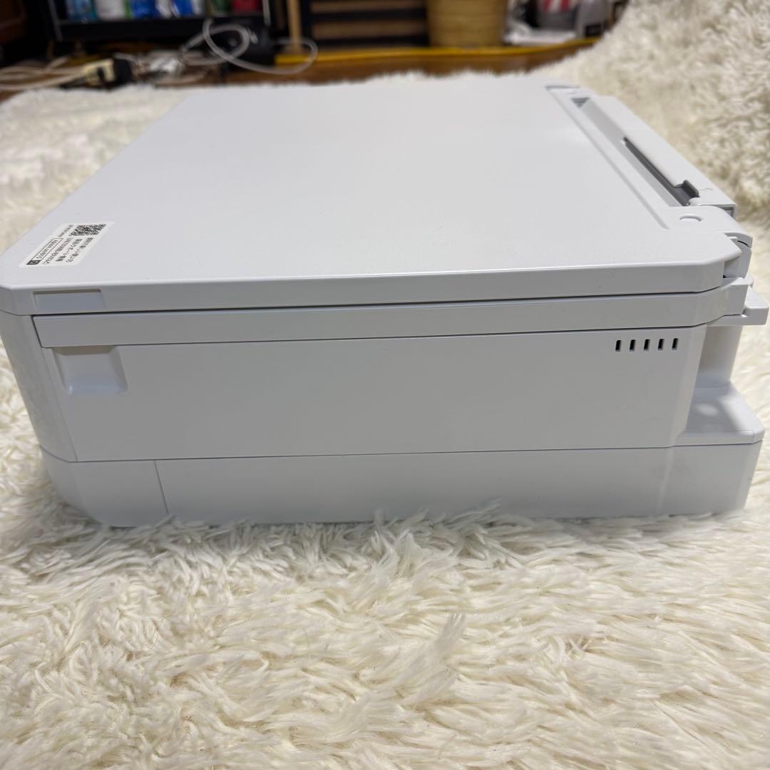 EPSON プリンタ　EP-815A 純正インク付き　カラー(ホワイト)