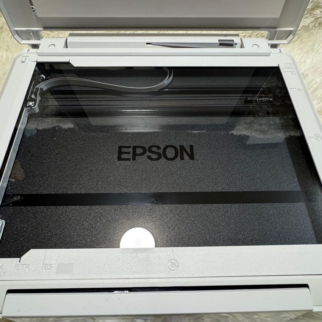 EPSON プリンタ　EP-815A 純正インク付き　カラー(ホワイト)